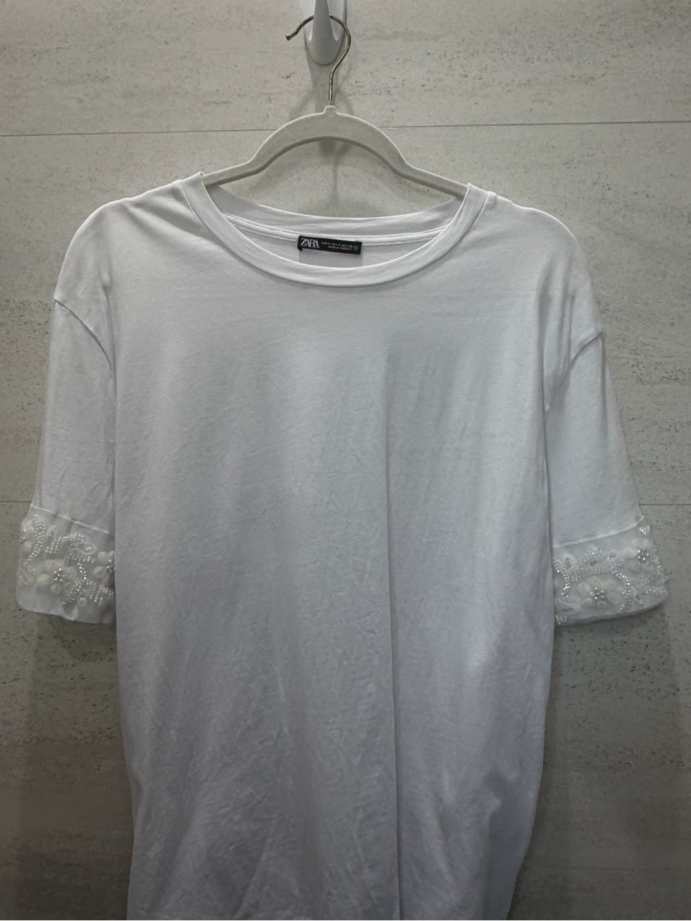 Zara White Short Sleeve Tee with Beaded Sleeve Accents